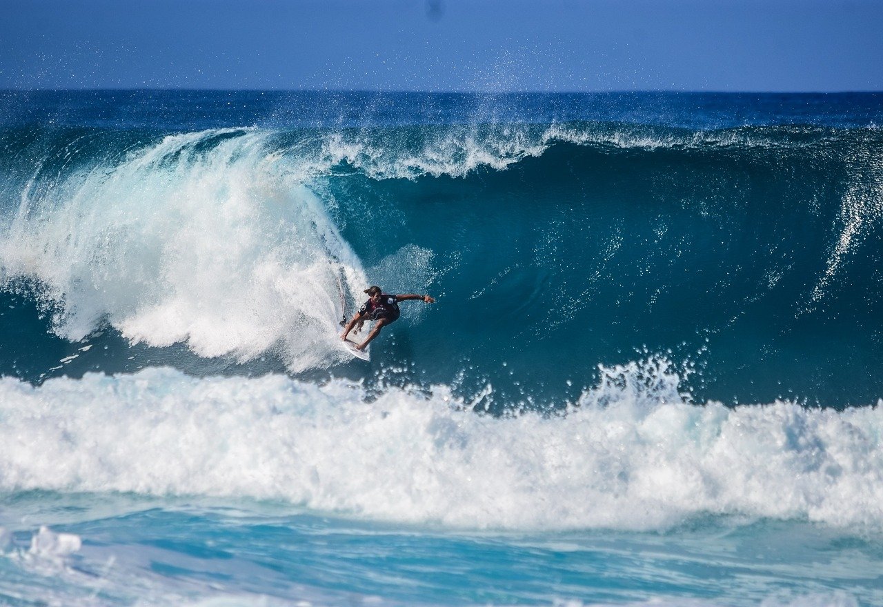 surfer, waves, sea-1209179.jpg